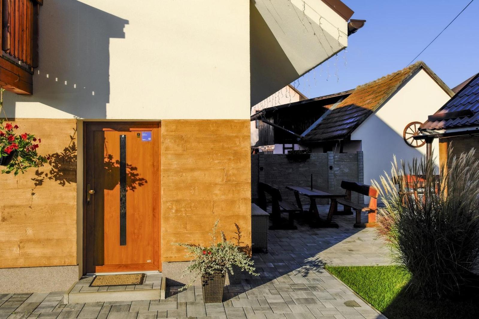 Villa Alexandra Bešeňová Kültér fotó